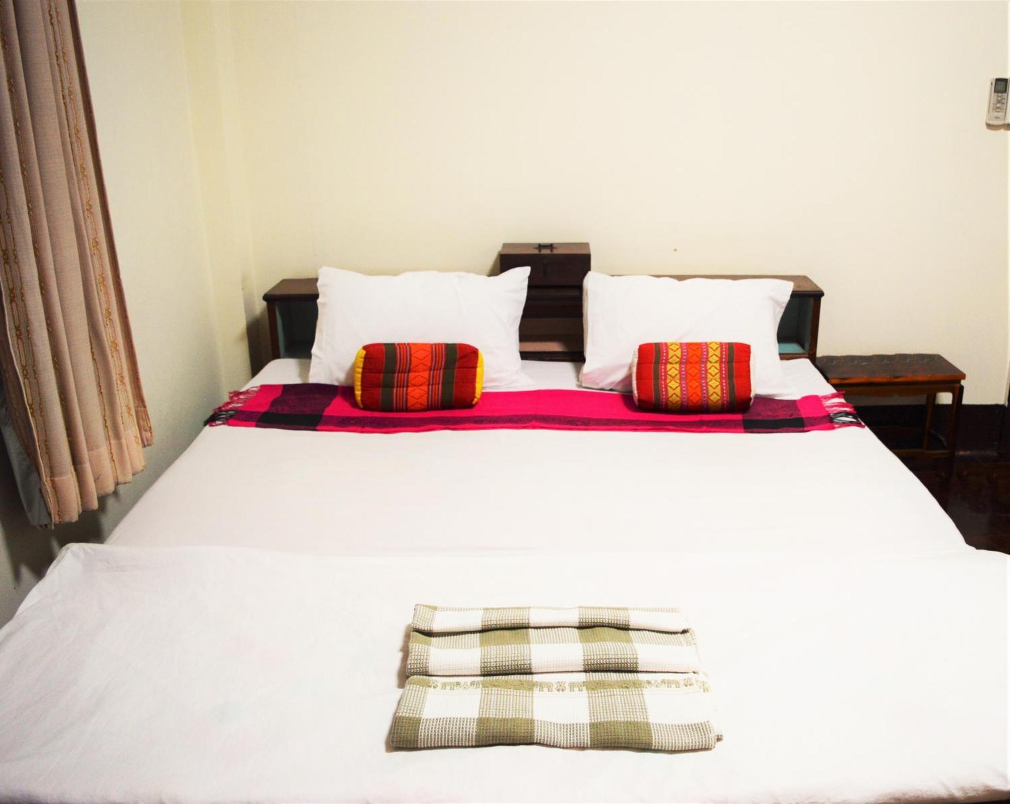 28 Rachabutr Hostel Ubon Ratchathani Bilik gambar