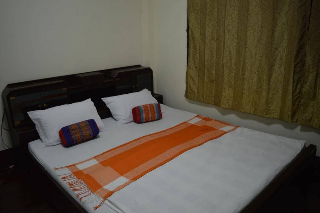 28 Rachabutr Hostel Ubon Ratchathani Luaran gambar